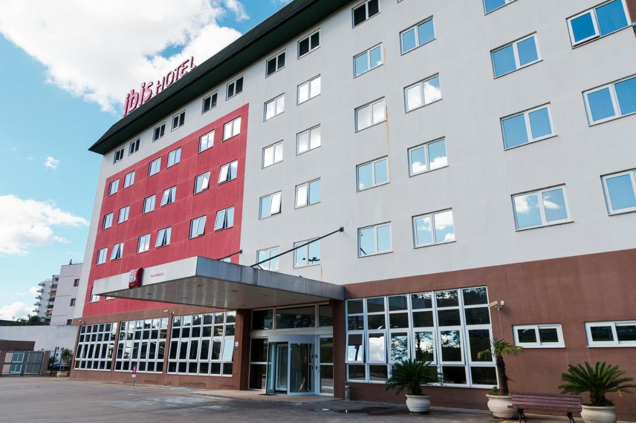 Ibis Novo Hamburgo Hotel Bagian luar foto