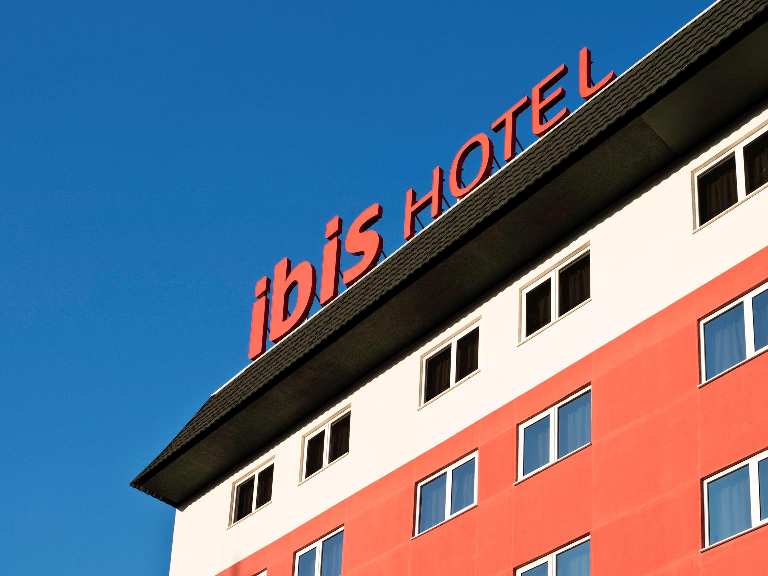 Ibis Novo Hamburgo Hotel Bagian luar foto