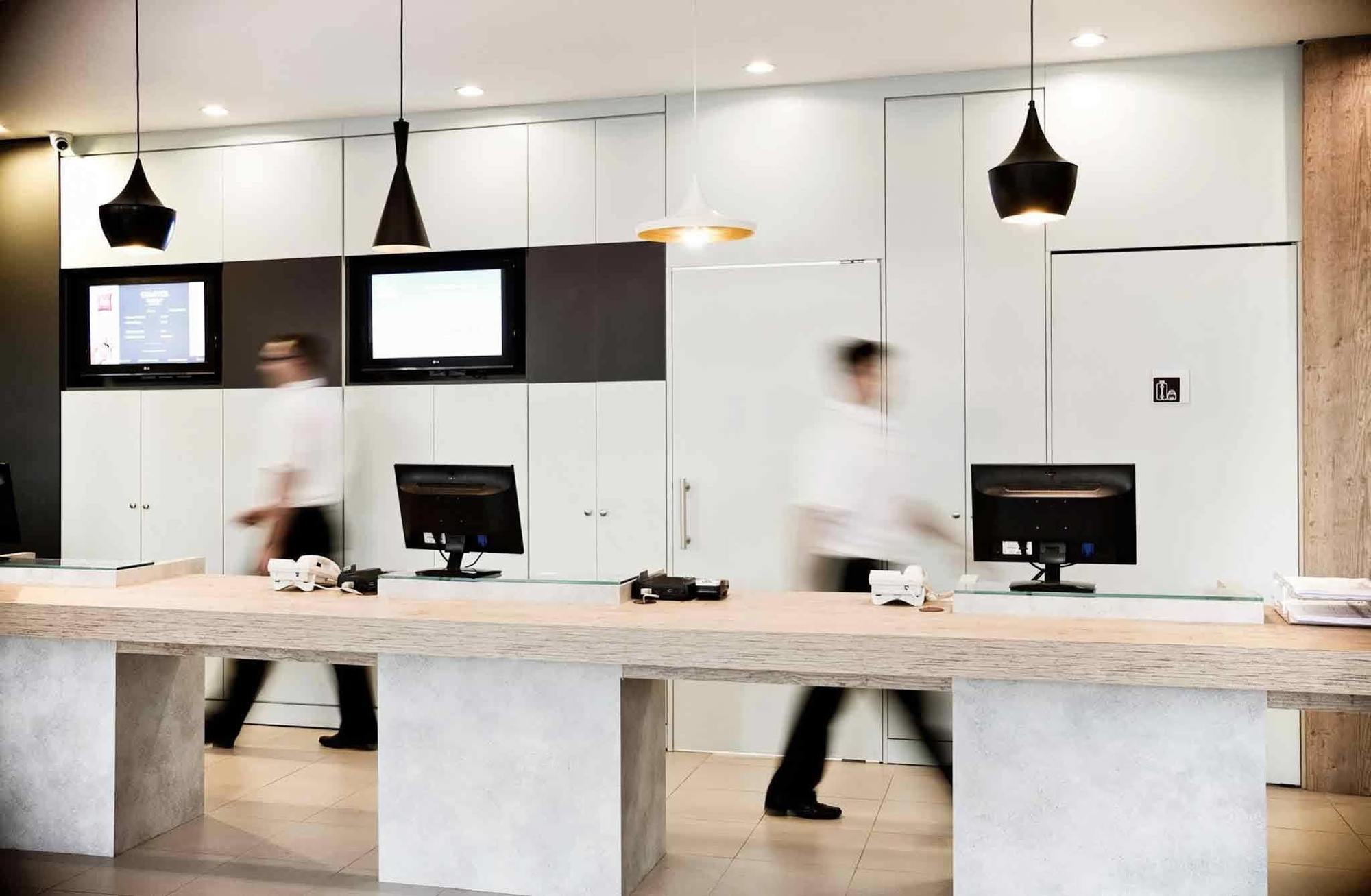 Ibis Novo Hamburgo Hotel Bagian luar foto